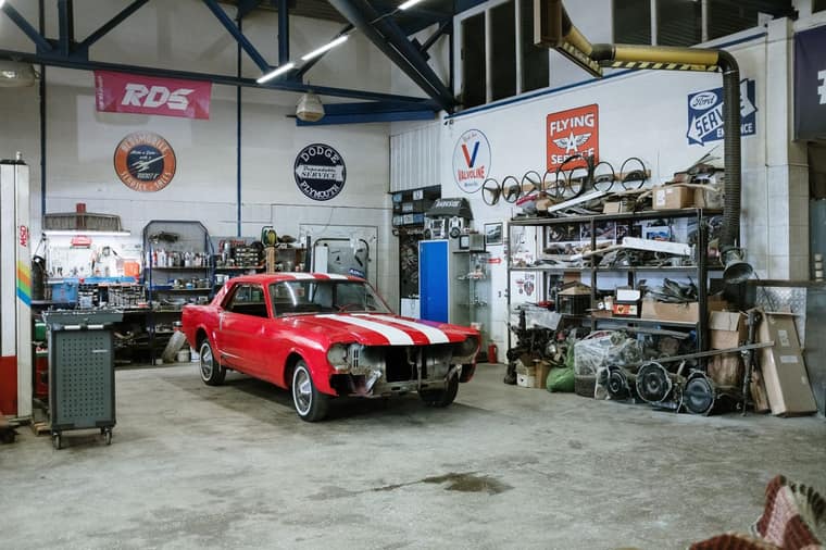 Main Dealer vs Independent Garage | Coventry
